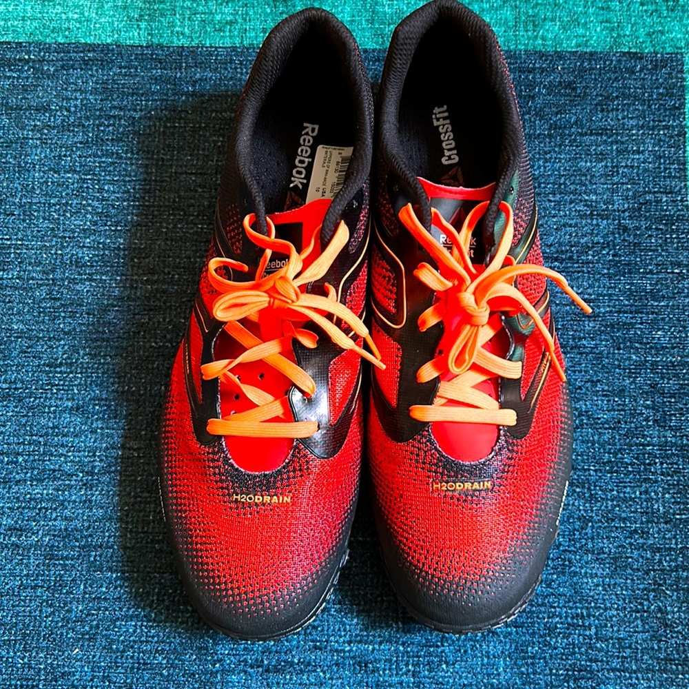 Like New Reebok CrossFit H2ODrain hiking/trail running shoes. Only tried on!